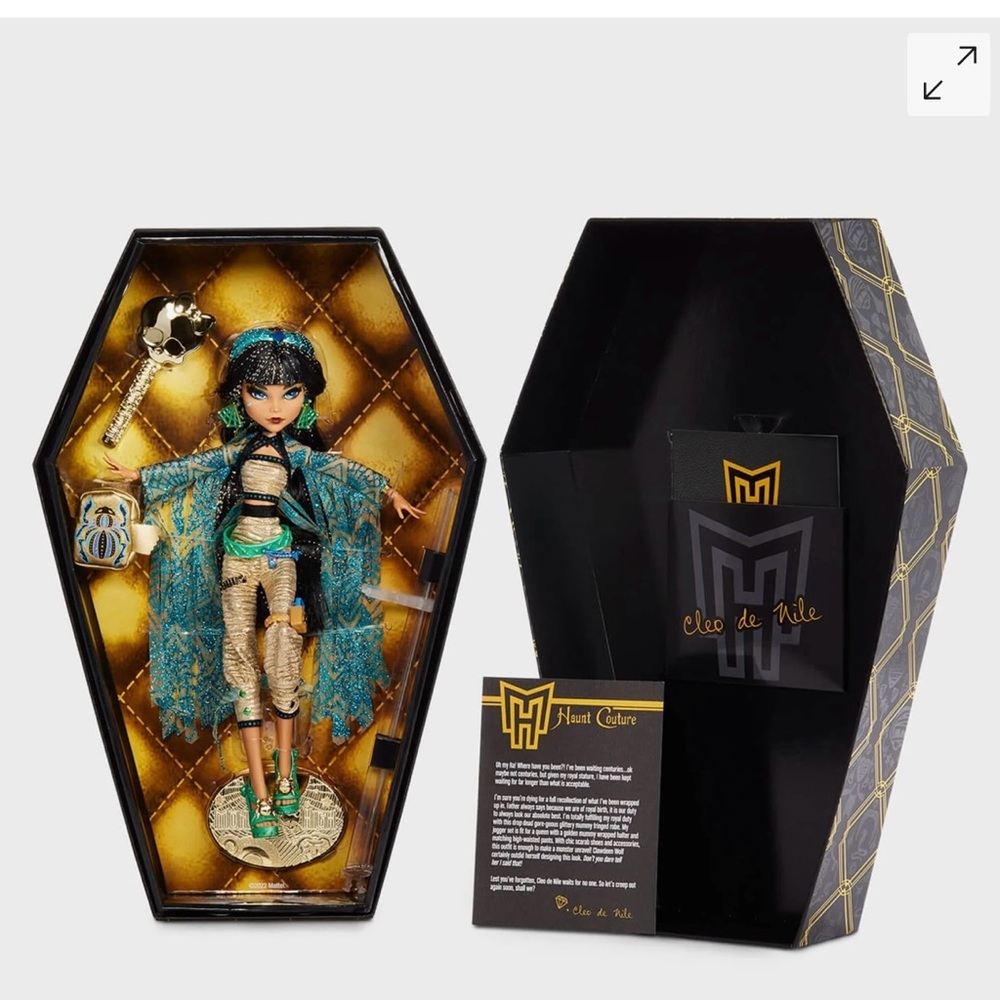 NIB with shipper Monster High Haunt Couture Cleo de Nile doll. This is sold out